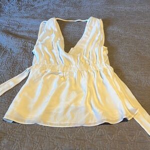 BCBG PEPLUM WHITE TOP XS
